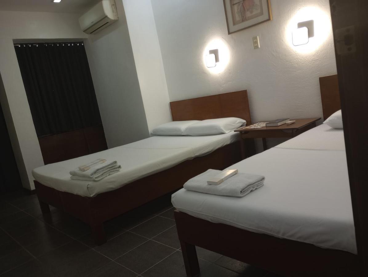 Citywalk Hotel 杜马格特 外观 照片